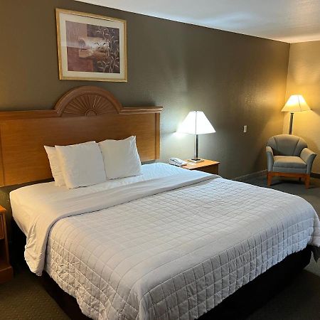 Americas Best Value Inn Pharr/Mcallen Экстерьер фото