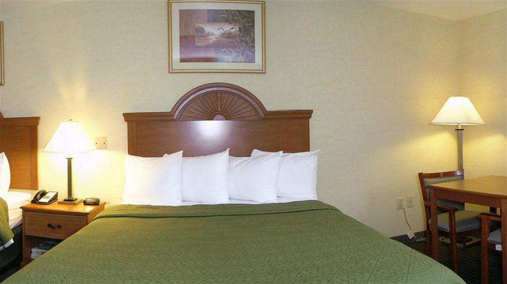 Americas Best Value Inn Pharr/Mcallen Экстерьер фото