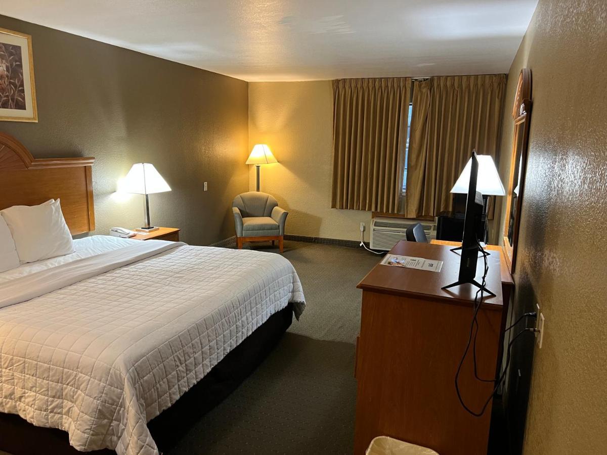 Americas Best Value Inn Pharr/Mcallen Экстерьер фото