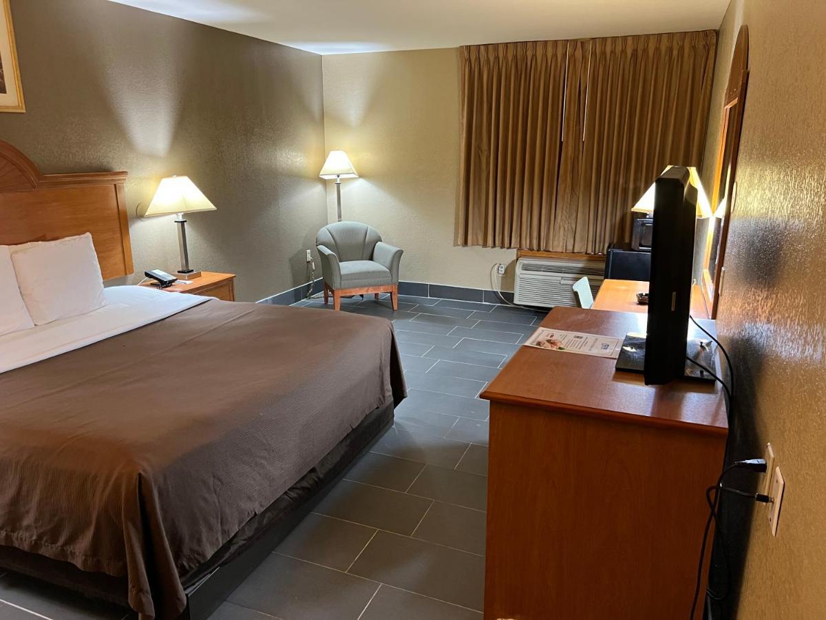 Americas Best Value Inn Pharr/Mcallen Экстерьер фото