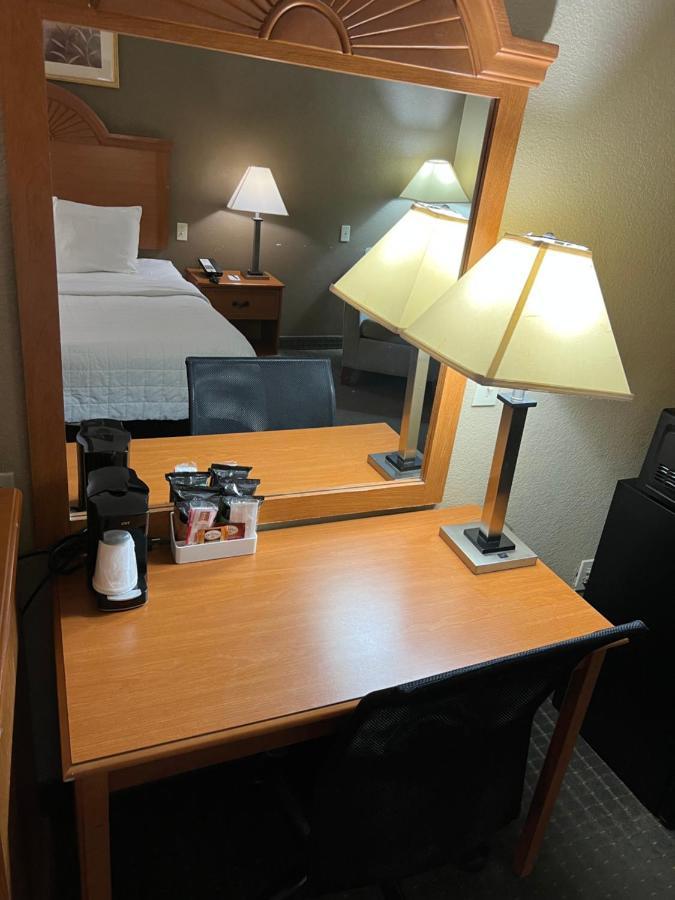 Americas Best Value Inn Pharr/Mcallen Экстерьер фото