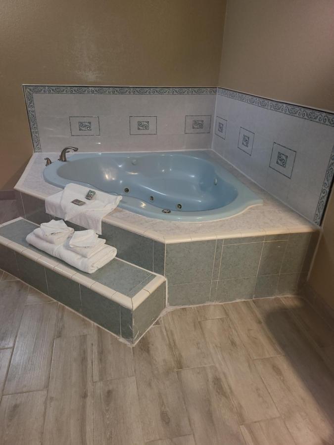 Americas Best Value Inn Pharr/Mcallen Экстерьер фото