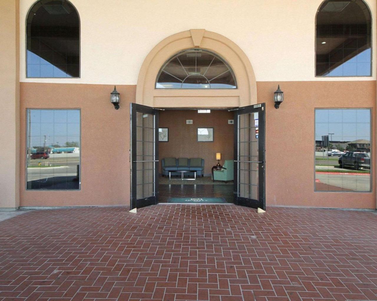 Americas Best Value Inn Pharr/Mcallen Экстерьер фото